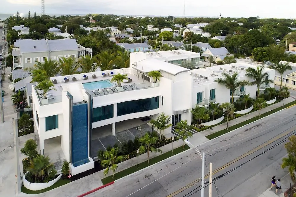 Resort H2O Suites- Adults Only Key West