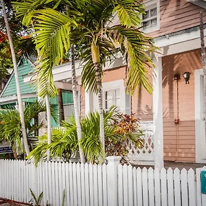 Courtney's Place Historic & Inns Cayo Hueso